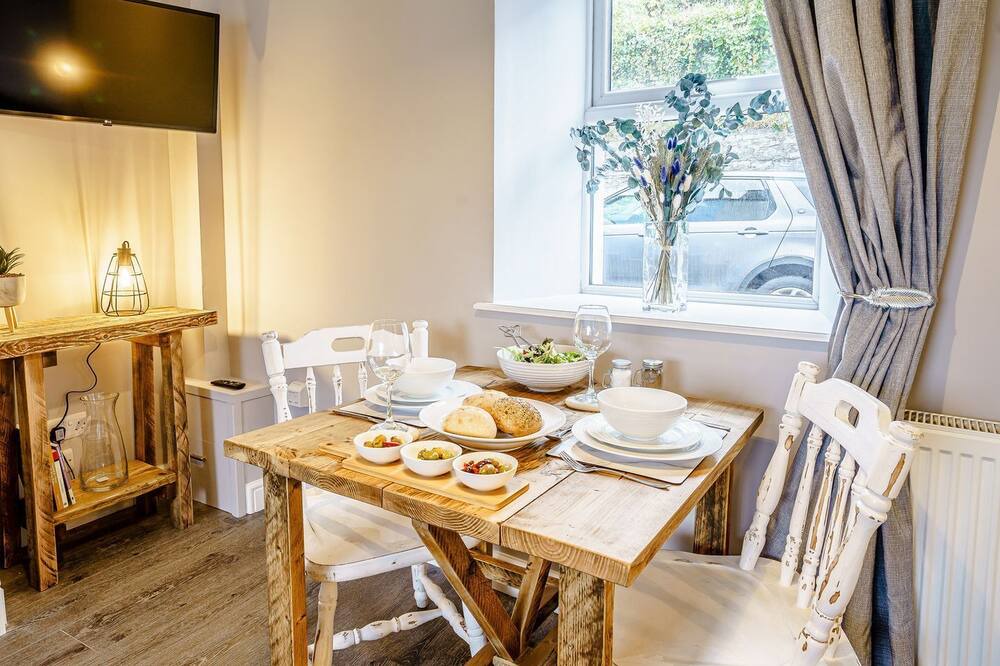 Photo of Kitchen in Pentrefelin