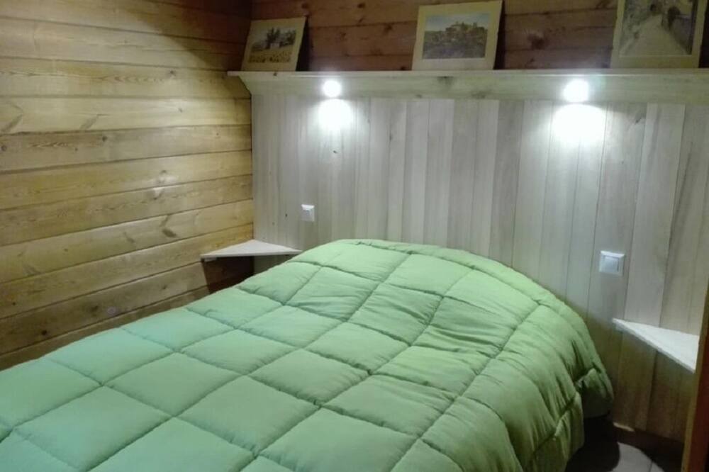 Photo of Bedroom in Saint-Cirq-Lapopie