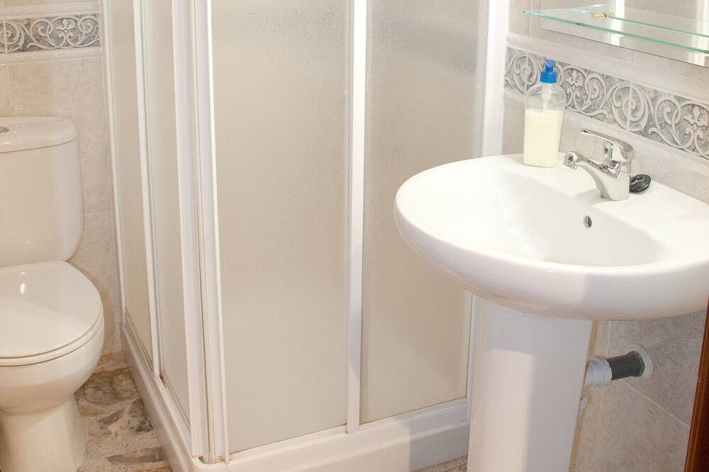 Photo of Bathroom in Munebrega