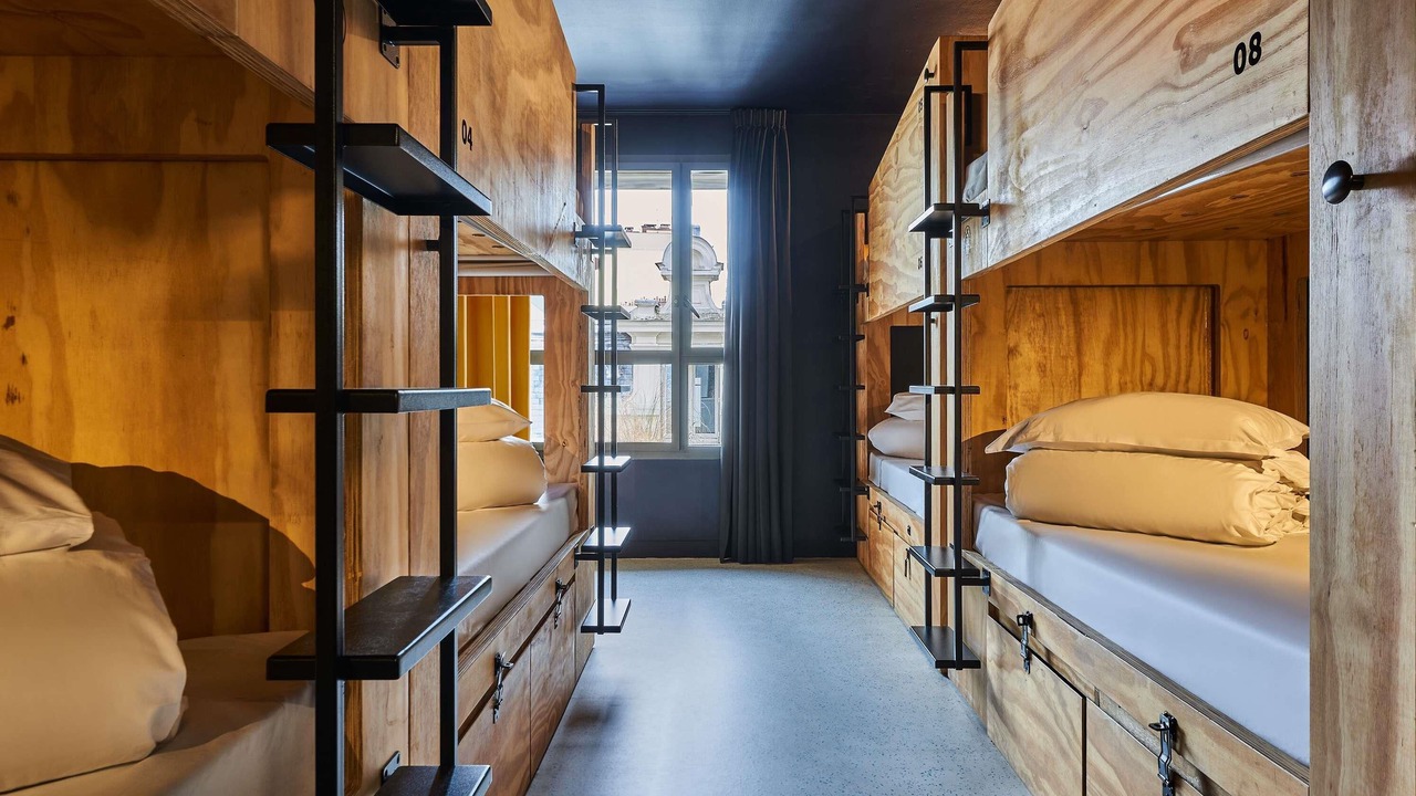 Photo of Others in Charonne