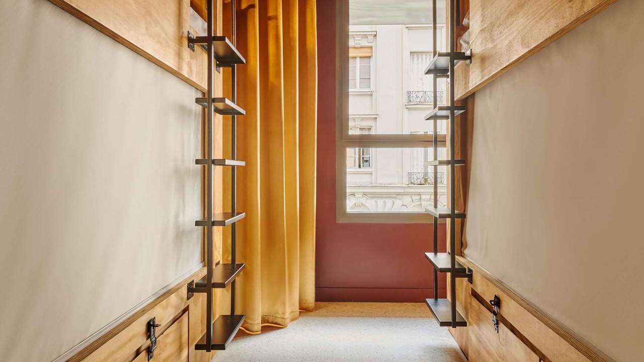 Photo of Others in Charonne