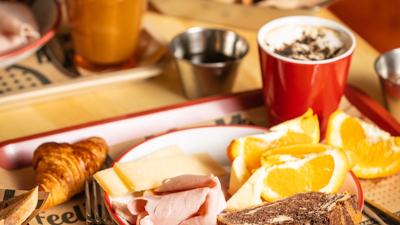 Photo of Others in Charonne