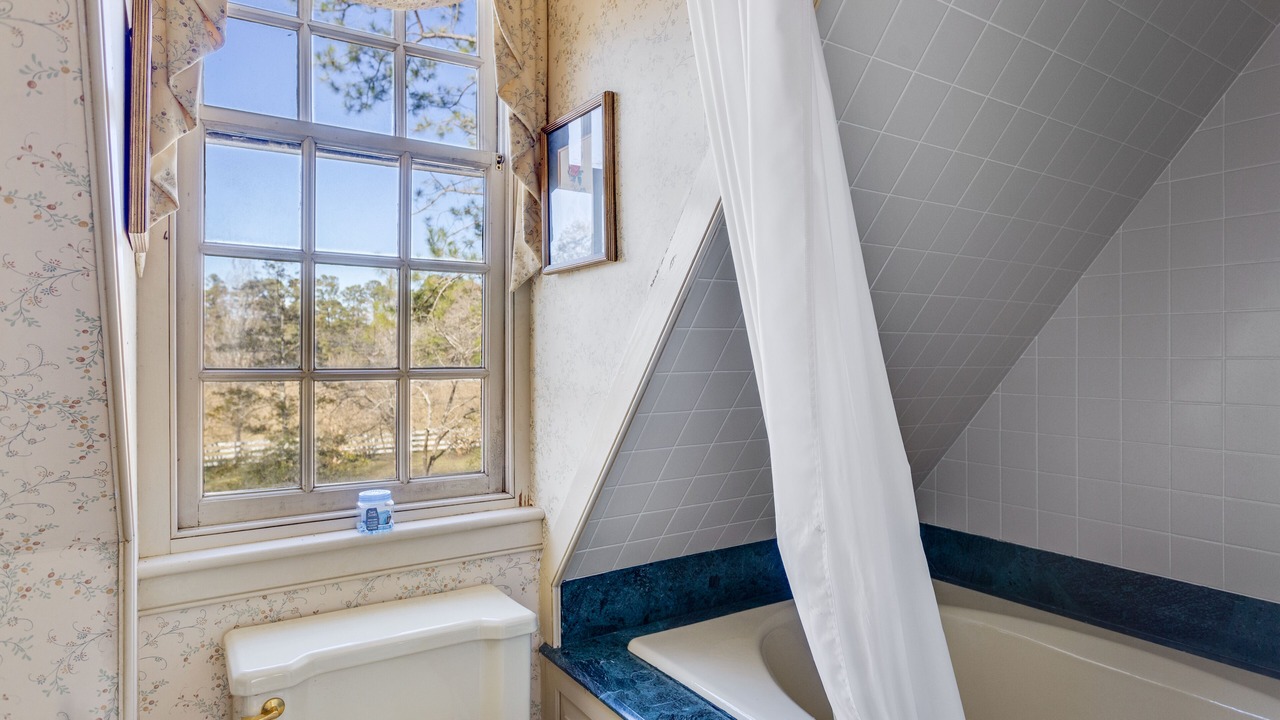 Photo of Others in Hayes