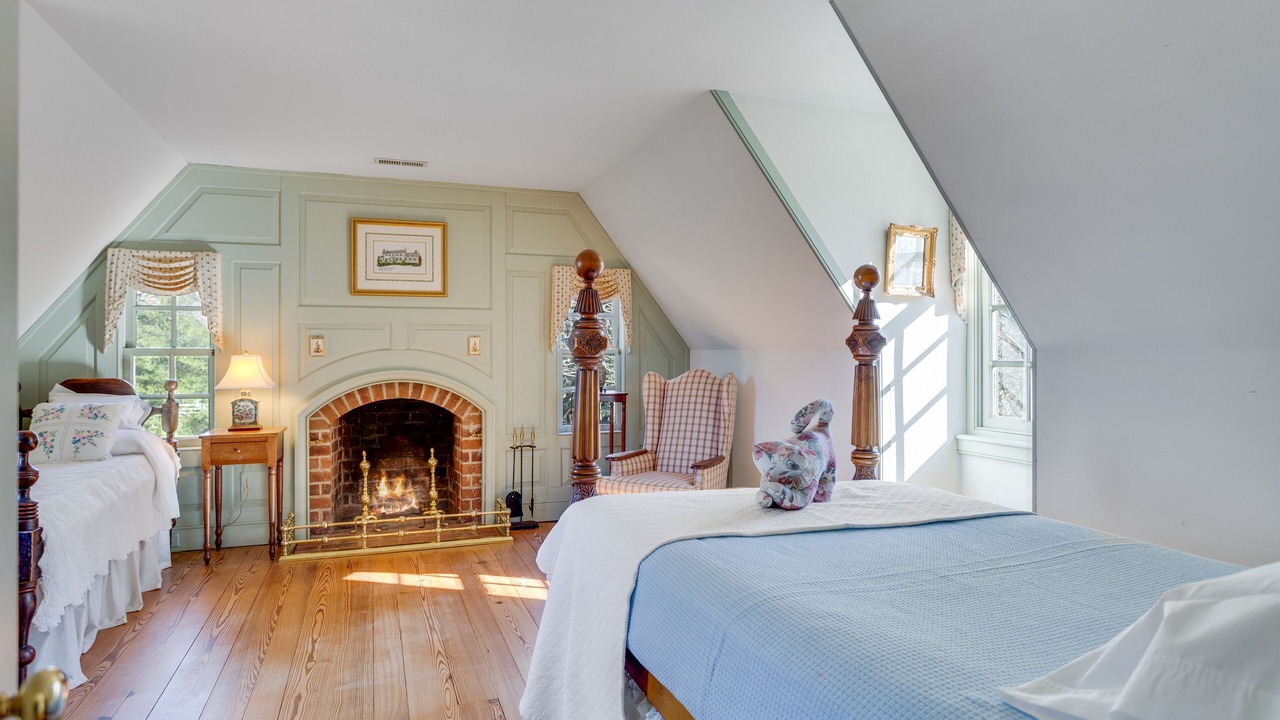 Photo of Others in Hayes