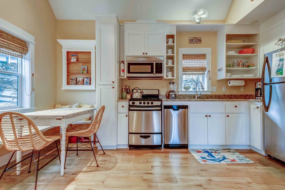 Photo of Kitchen in Nelscott
