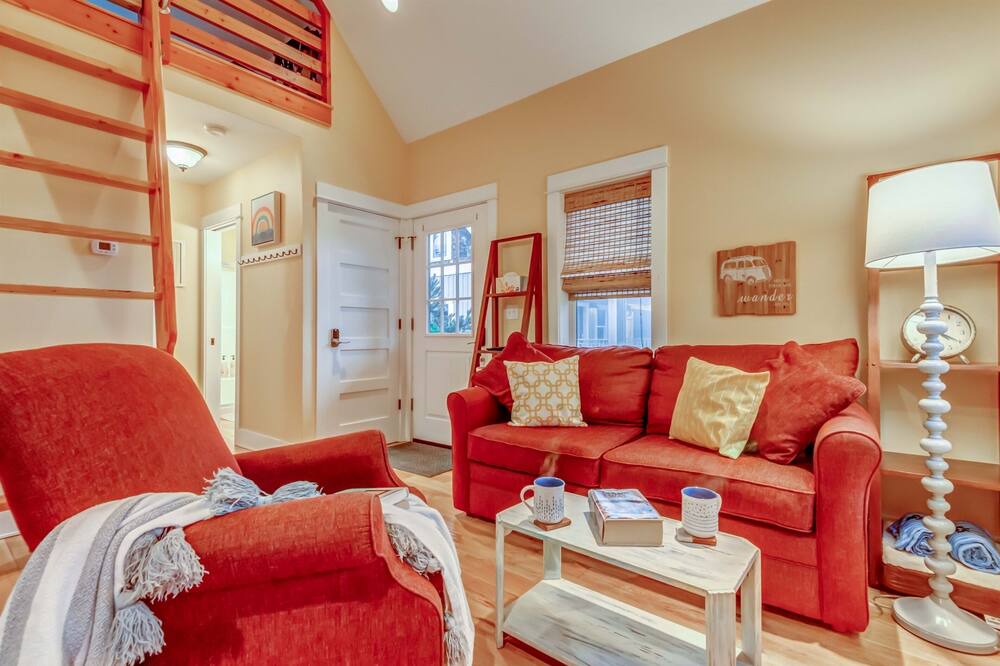 Photo of Livingroom in Nelscott
