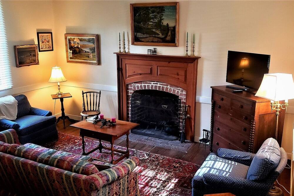 Photo of Livingroom in Hayes