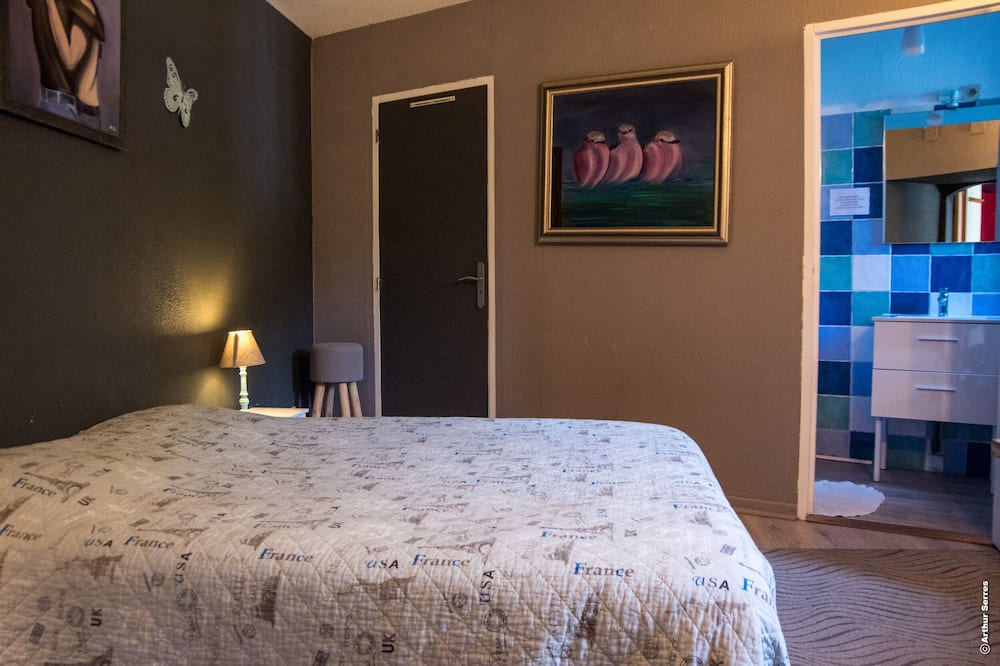 Photo of Bedroom in Miglos