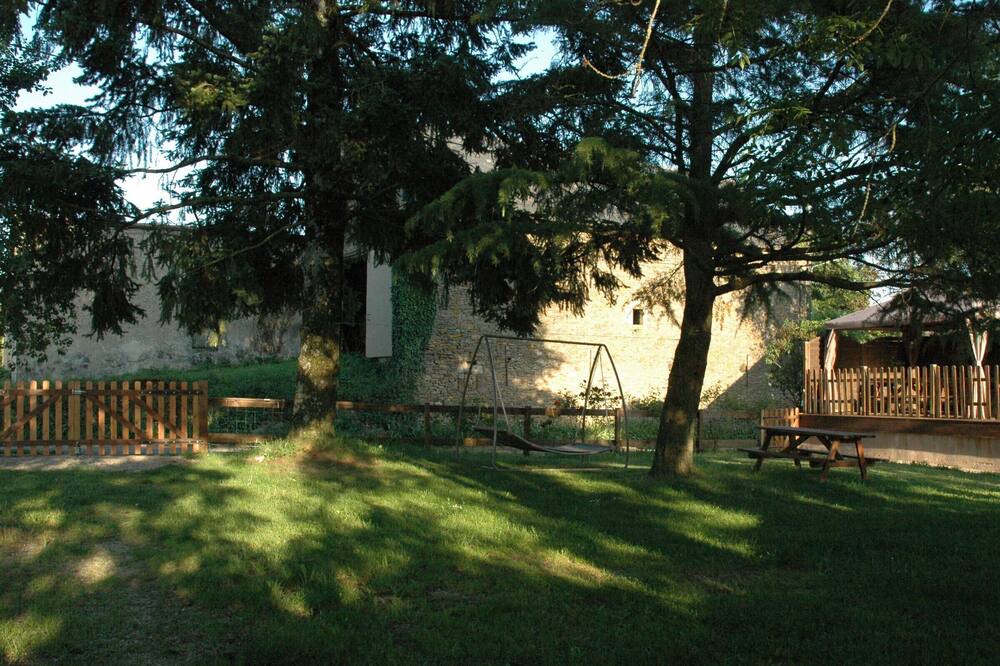 Photo of Outdoor in Manhac