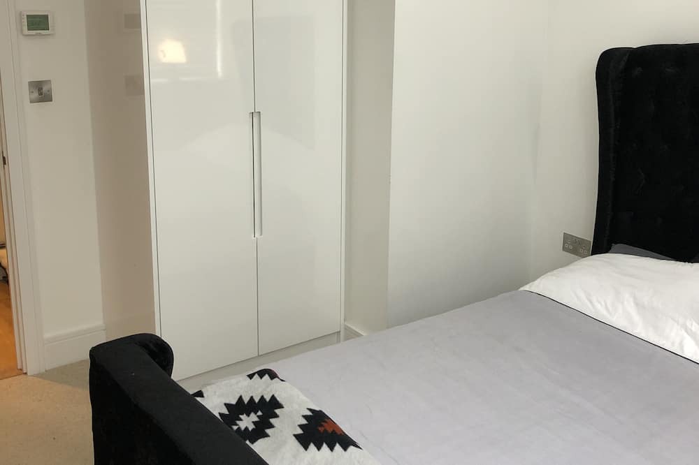 Photo of Bedroom in Haywards Heath