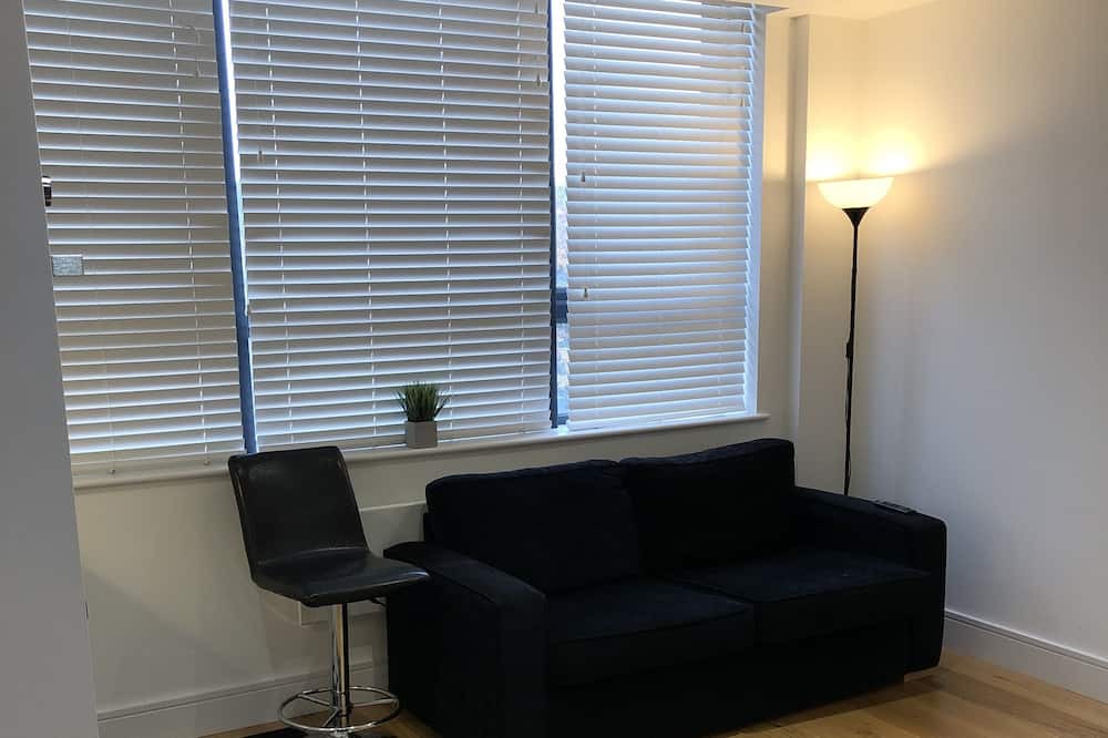 Photo of Livingroom in Haywards Heath