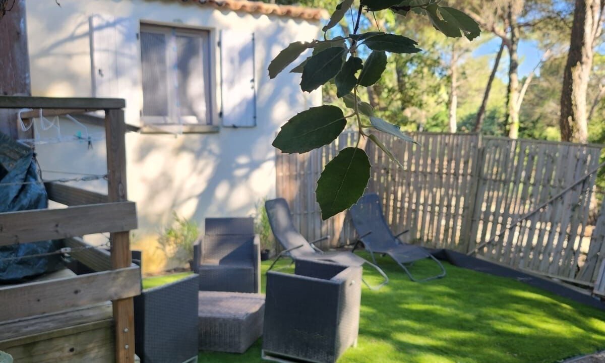 Photo of Outdoor in Uchaux