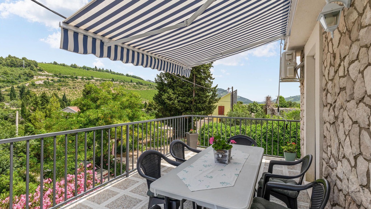 Photo of Outdoor in Kremena