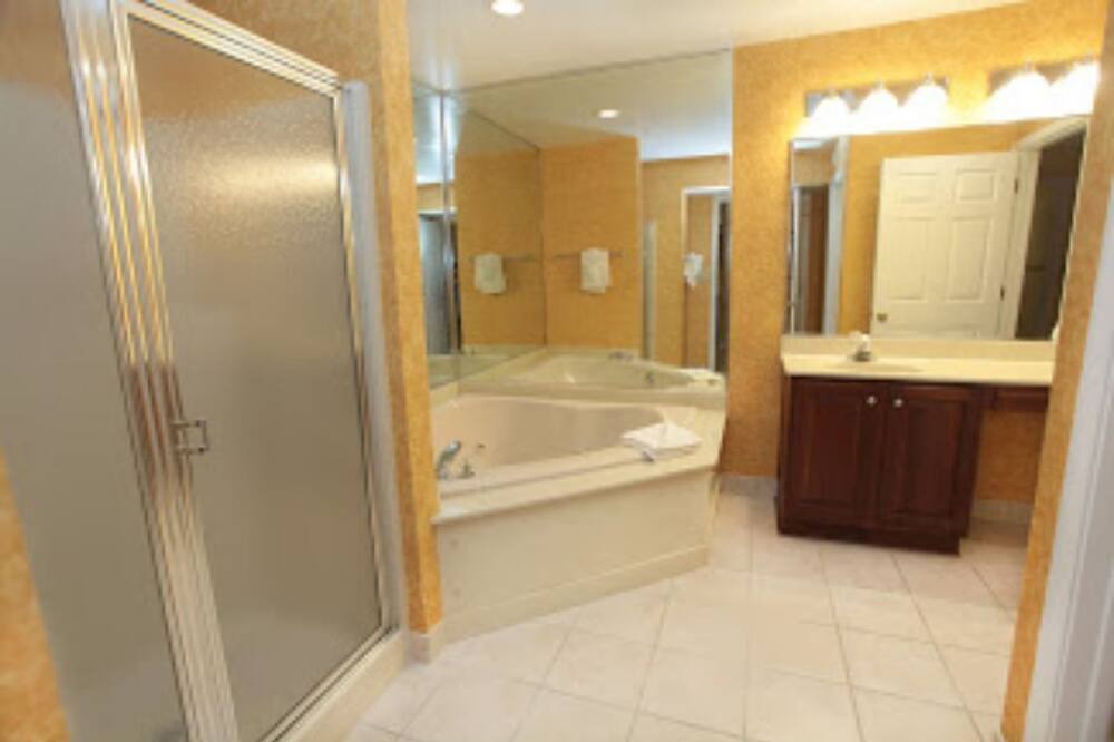 Photo of Bathroom in Berkeley