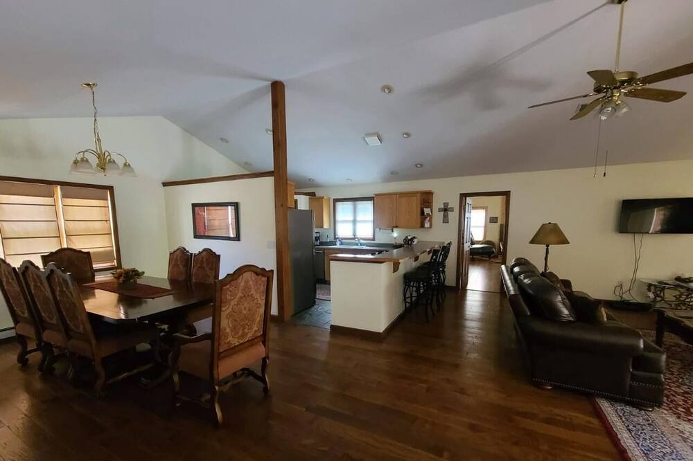 Photo of Livingroom in New Castle