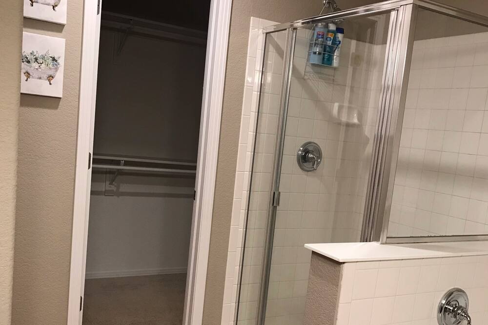 Photo of Bedroom in Canterberry Crossing