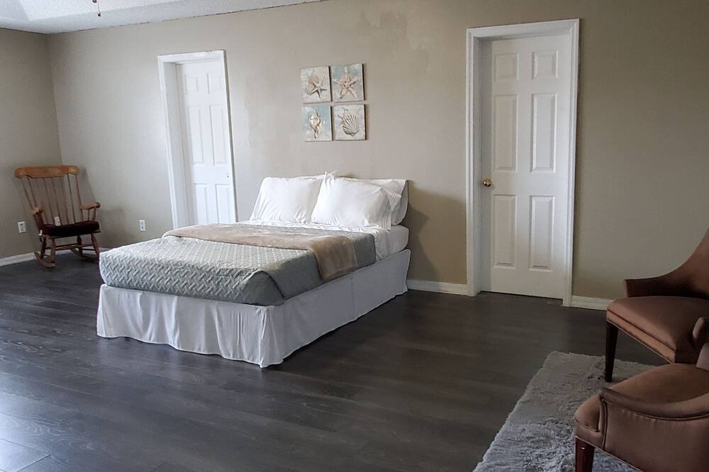 Photo of Bedroom in Deltona Lakes