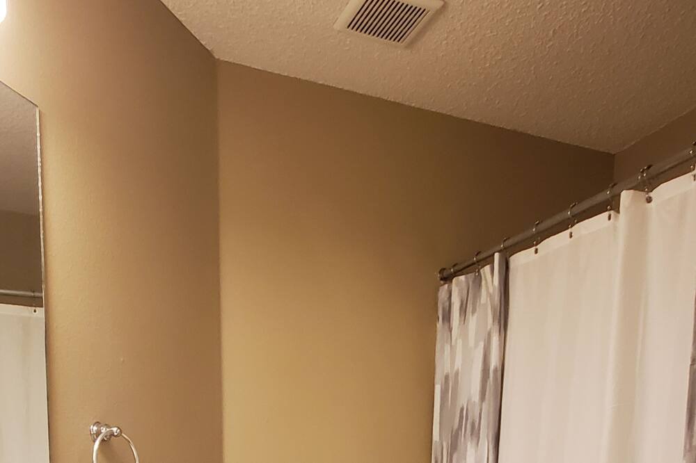 Photo of Bathroom in Deltona Lakes