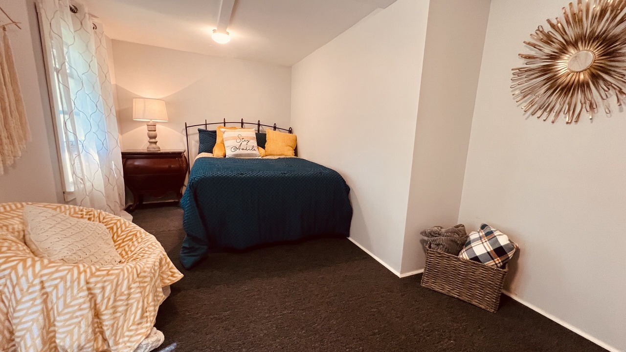 Photo of Others in Middle Grove