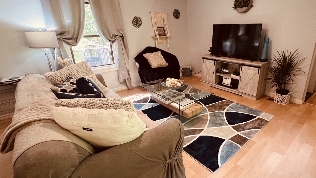 Photo of Others in Middle Grove