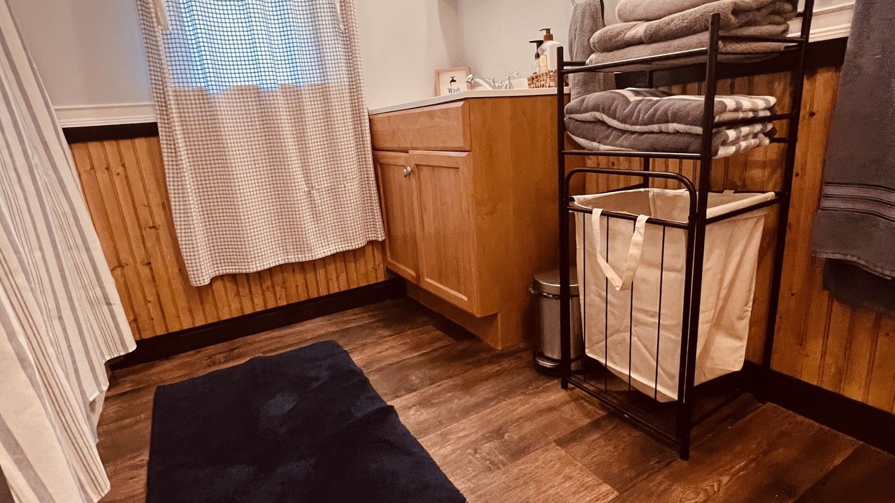 Photo of Others in Middle Grove