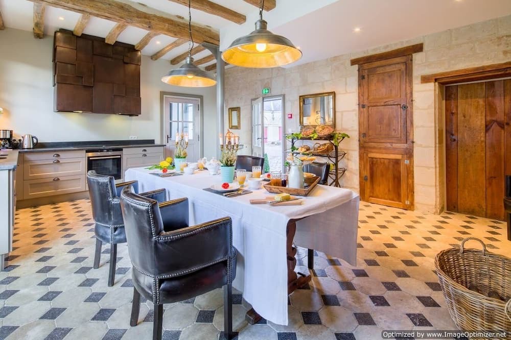 Photo of Kitchen in Candes-Saint-Martin