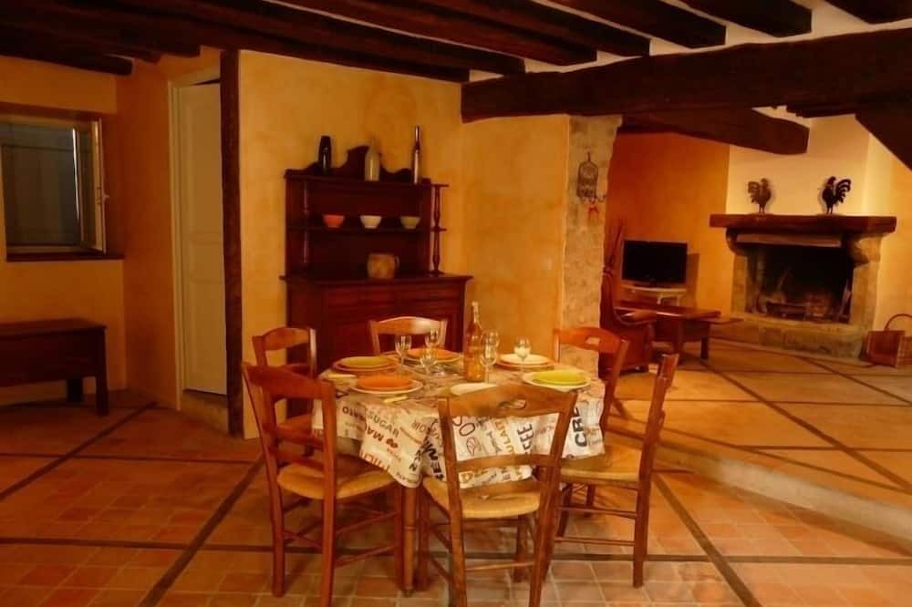 Photo of Kitchen in Ardelu