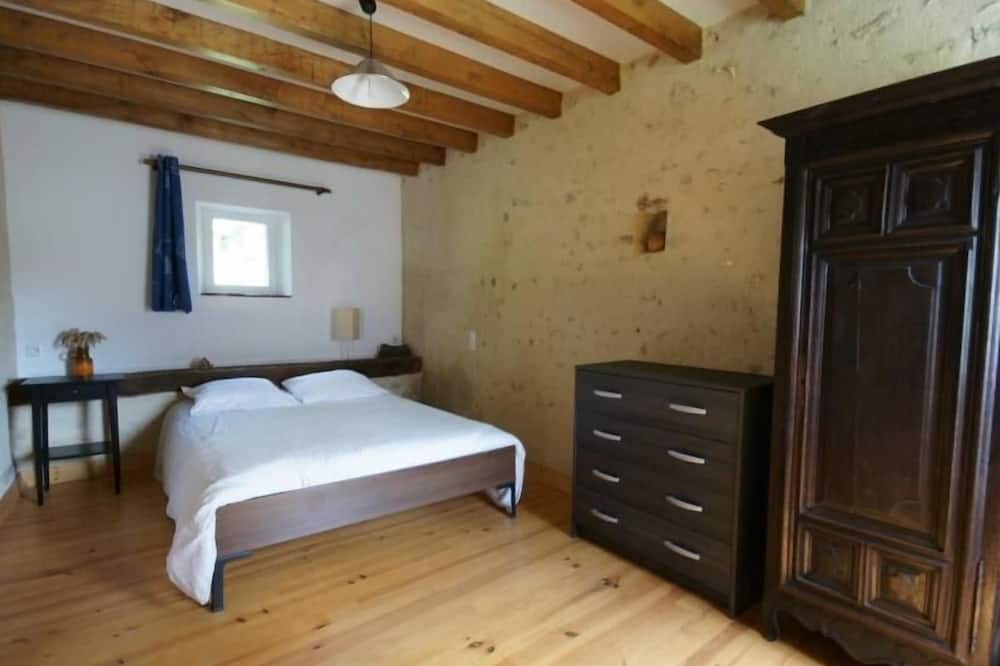 Photo of Others in Manou