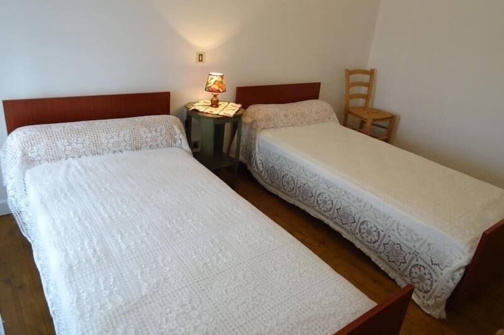 Photo of Bedroom in Campuac