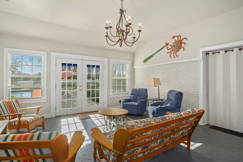 Photo of Bedroom in Mobile