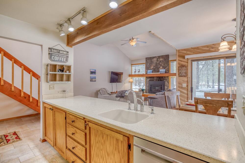 Photo of Kitchen in Sunriver