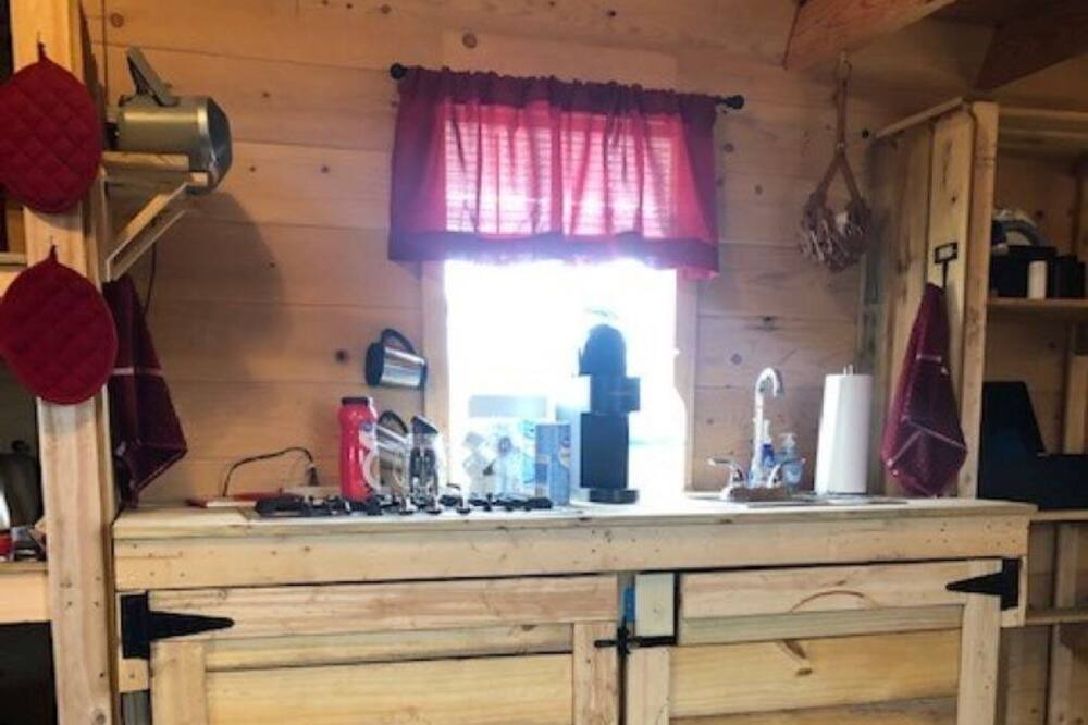 Photo of Kitchen in Blue Mountain