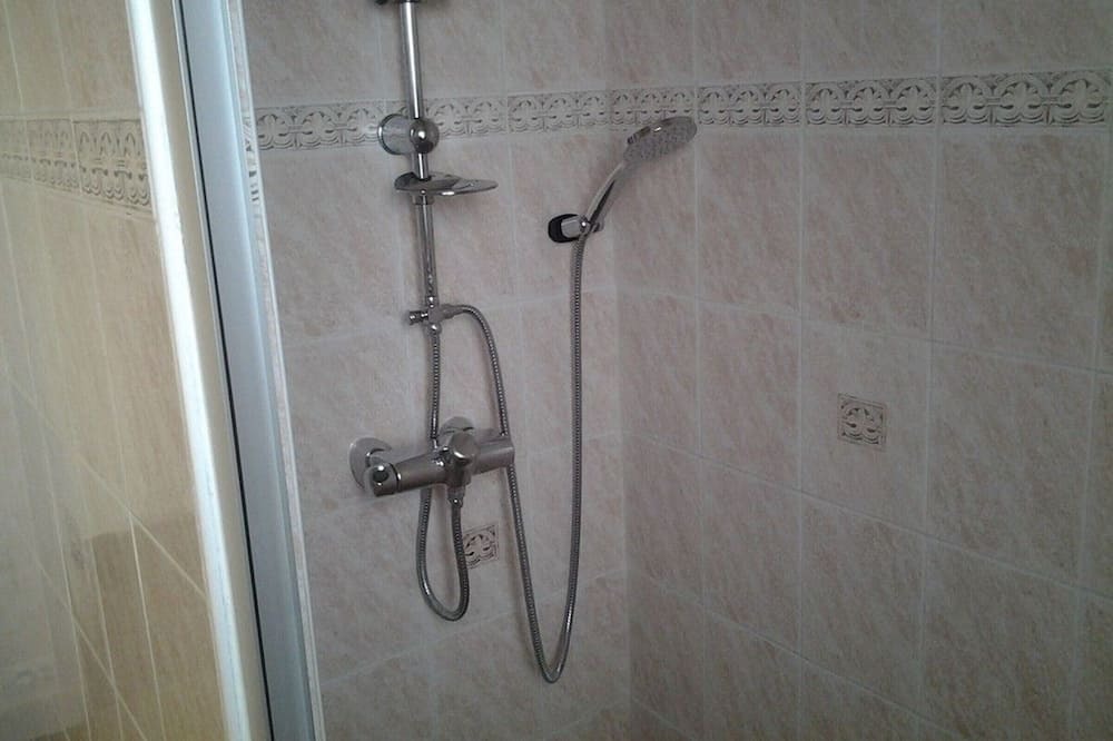 Photo of Bathroom in Angles