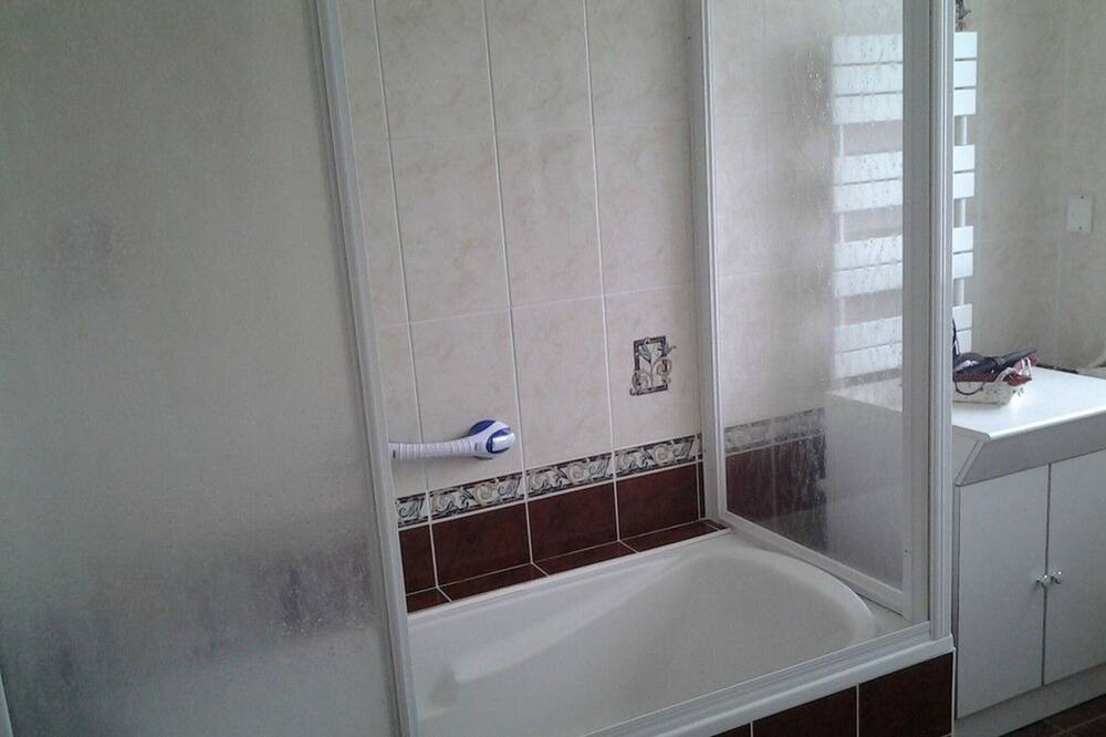 Photo of Bathroom in Angles