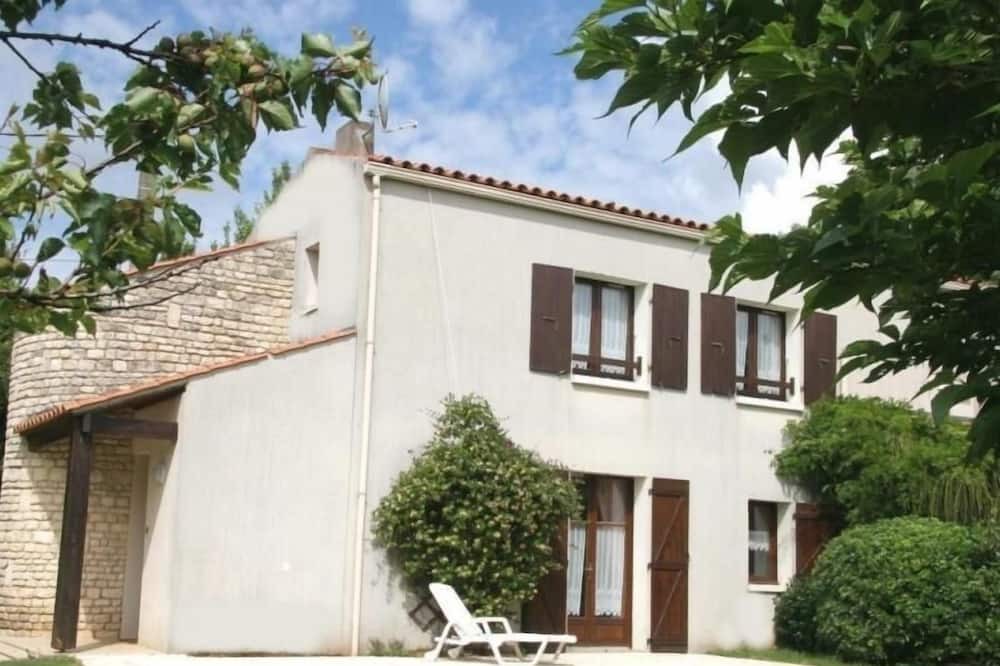 Photo of Outdoor in Saint-Aubin-la-Plaine