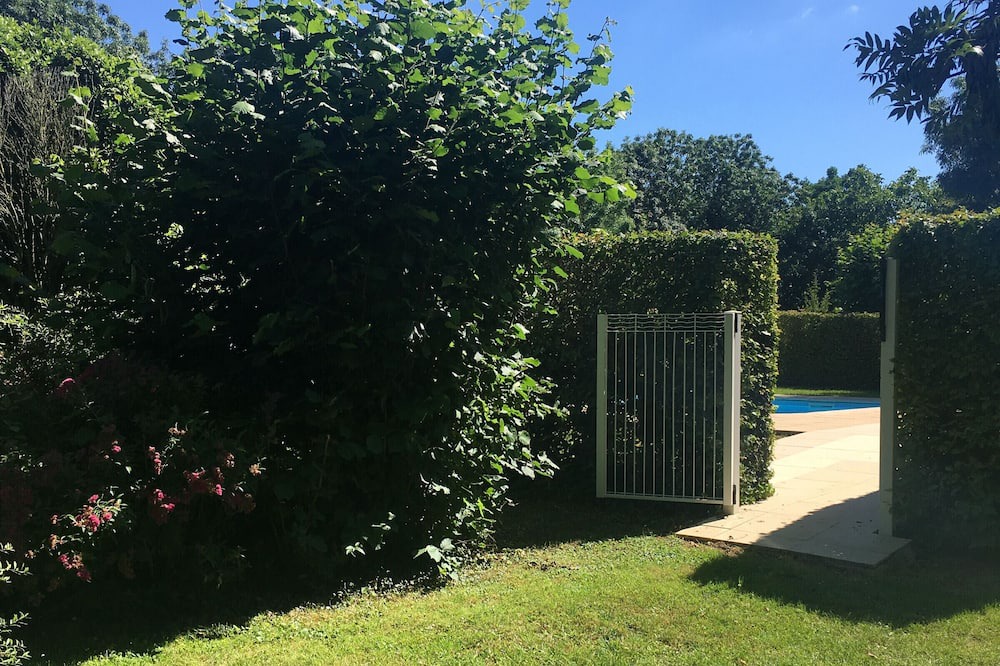 Photo of Outdoor in Saint-Aubin-la-Plaine