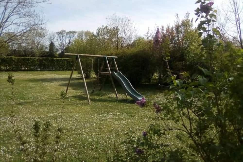 Photo of Others in Saint-Aubin-la-Plaine
