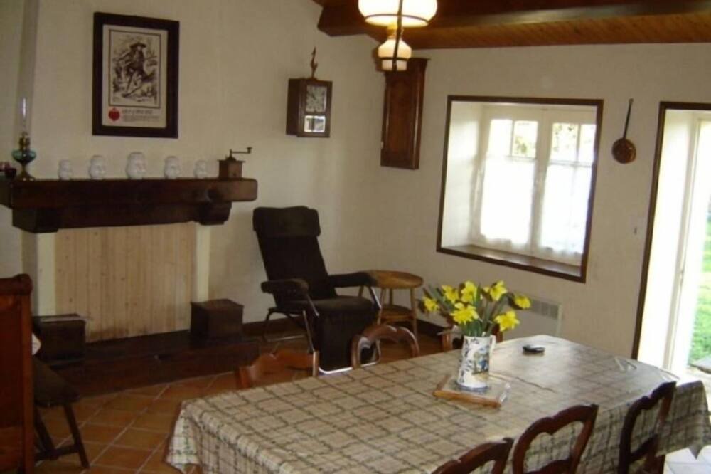 Photo of Livingroom in Saint-Hilaire-de-Riez