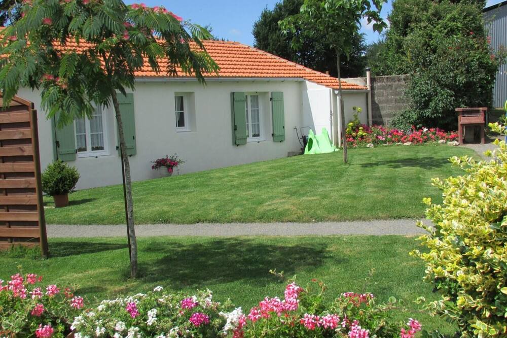 Photo of Outdoor in La Garnache