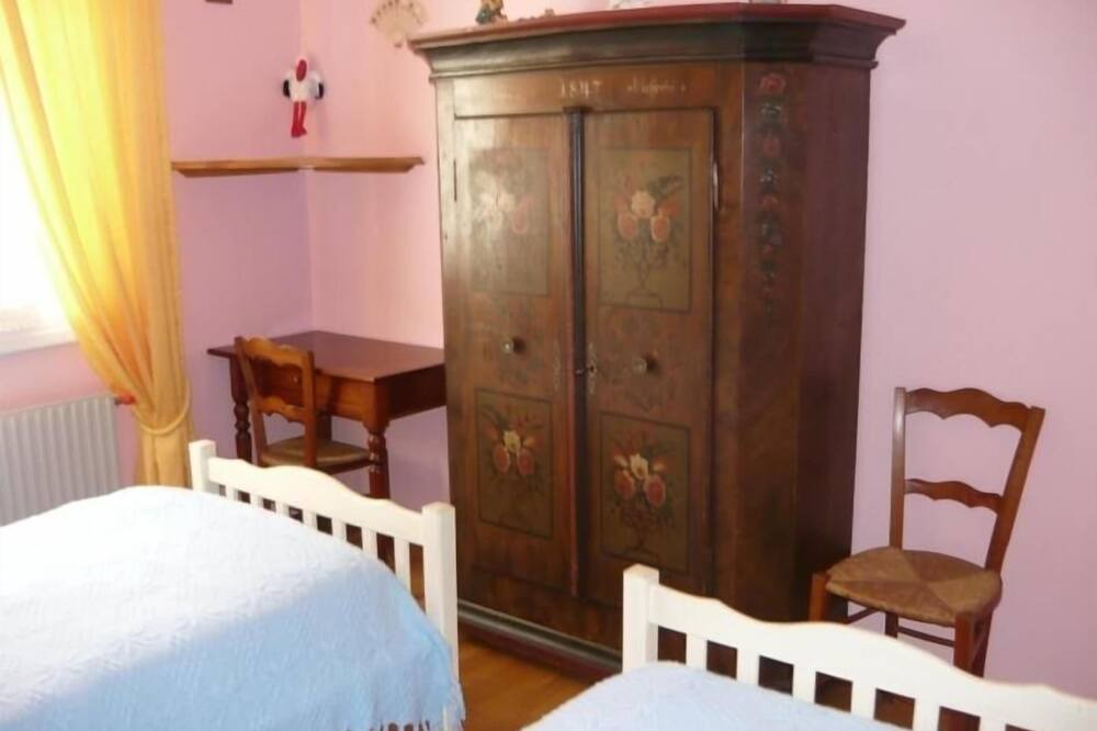 Photo of Bedroom in Rosnay