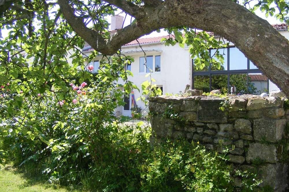 Photo of Outdoor in Saint-Michel-en-l'Herm