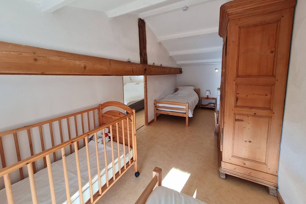 Photo of Bedroom in Saint-Michel-en-l'Herm
