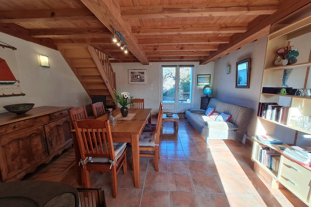 Photo of Livingroom in Saint-Michel-en-l'Herm