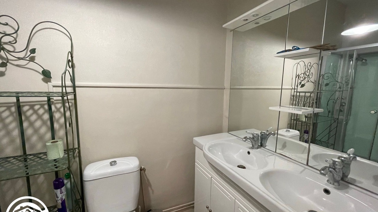 Photo of Bathroom in Le Champ-Saint-Pere