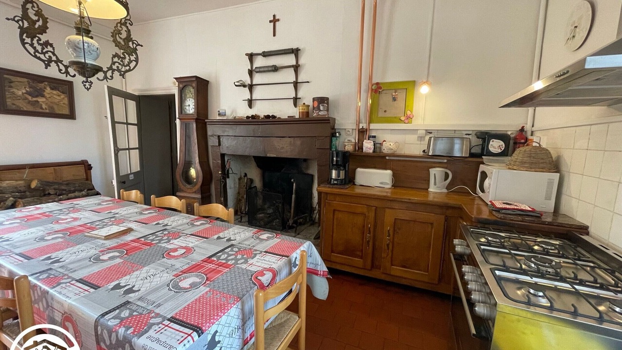 Photo of Others in Le Champ-Saint-Pere