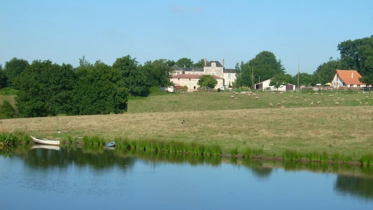 Photo of Outdoor in Le Champ-Saint-Pere