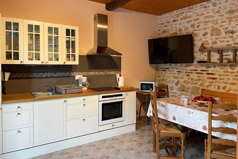 Photo of Kitchen in Avrilly