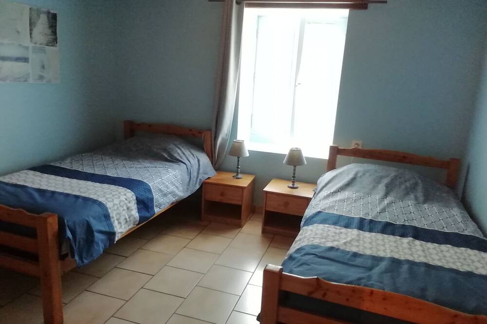 Photo of Bedroom in Chaille-les-Marais