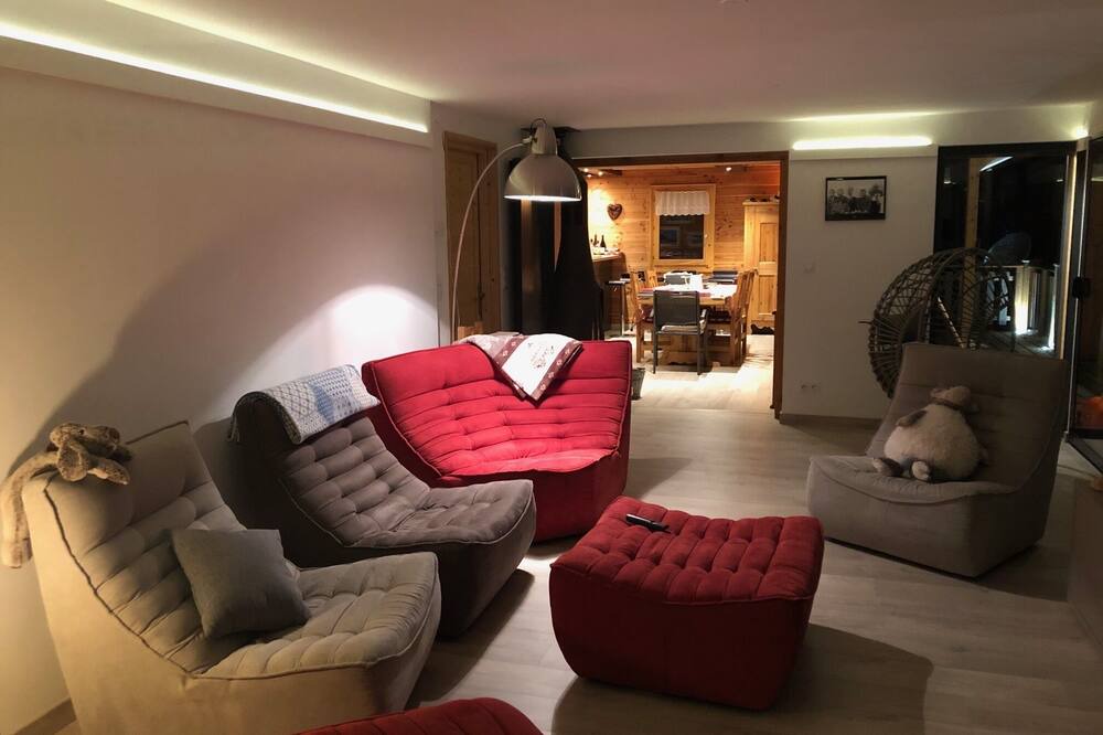Photo of Livingroom in Meolans-Revel