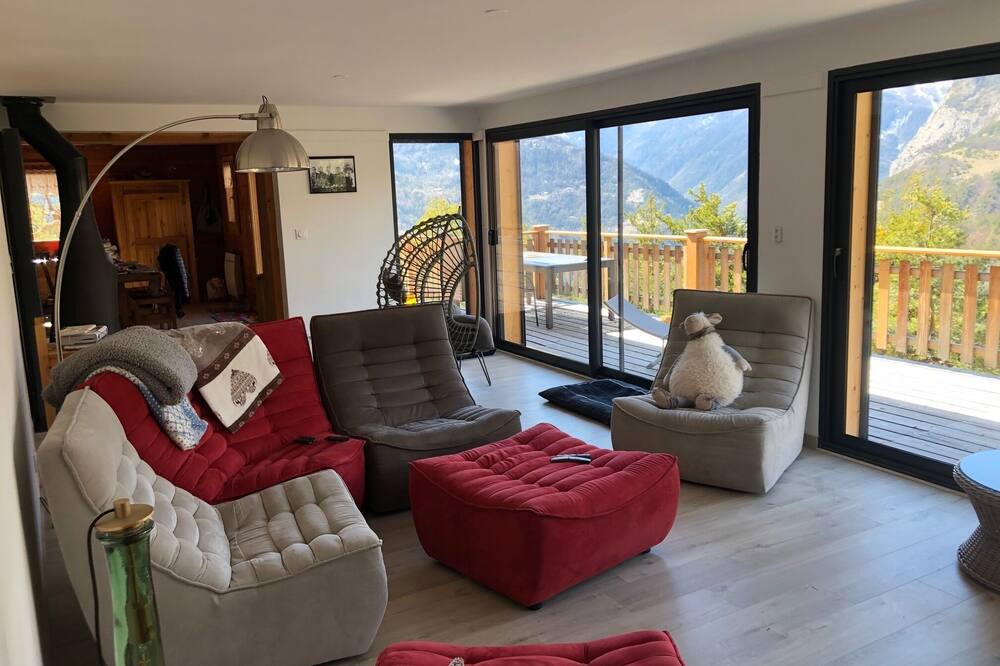 Photo of Livingroom in Meolans-Revel
